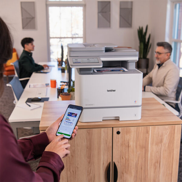 MFC-L8970CDW Impresora multifunción láser color profesional 3 MFC-L8970CDW Impresora multifunción láser color profesional